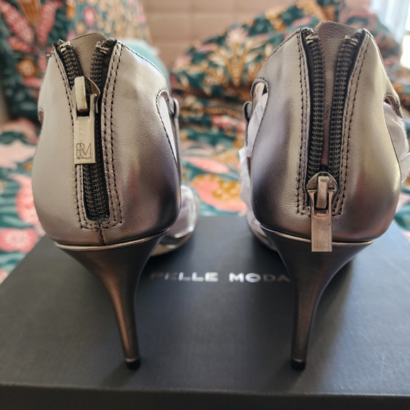 Pelle Moda Ruby Sandal in PEWTER size 10 - Picture 3 of 13